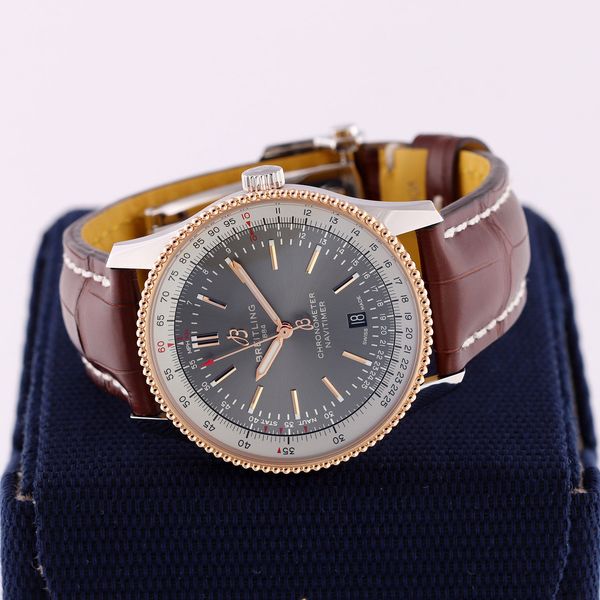 Breitling Navitimer Automatic 41 U17326